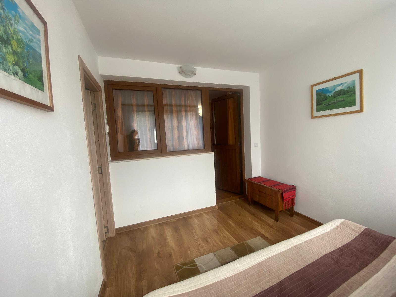 21827e14-3c93-4d0f-aeb4-f0dc481f2958