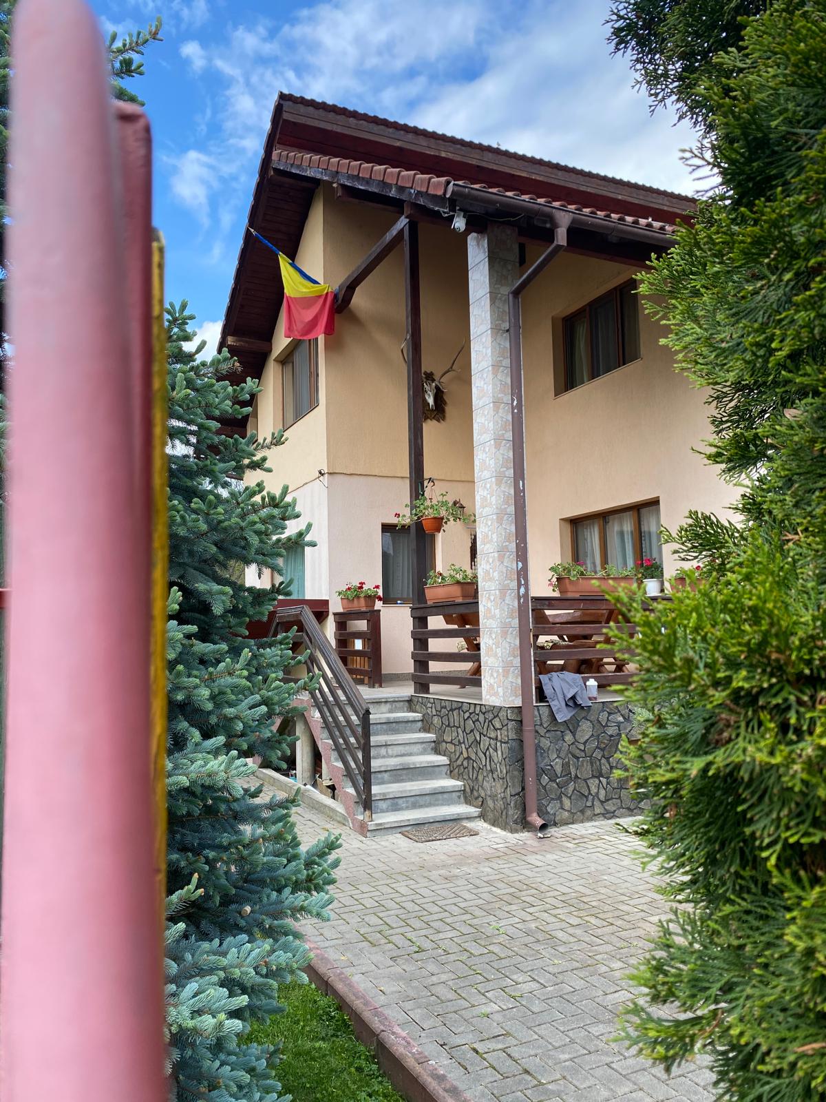 9d5e71bd-9bf3-44b4-bc48-035d5de6422b