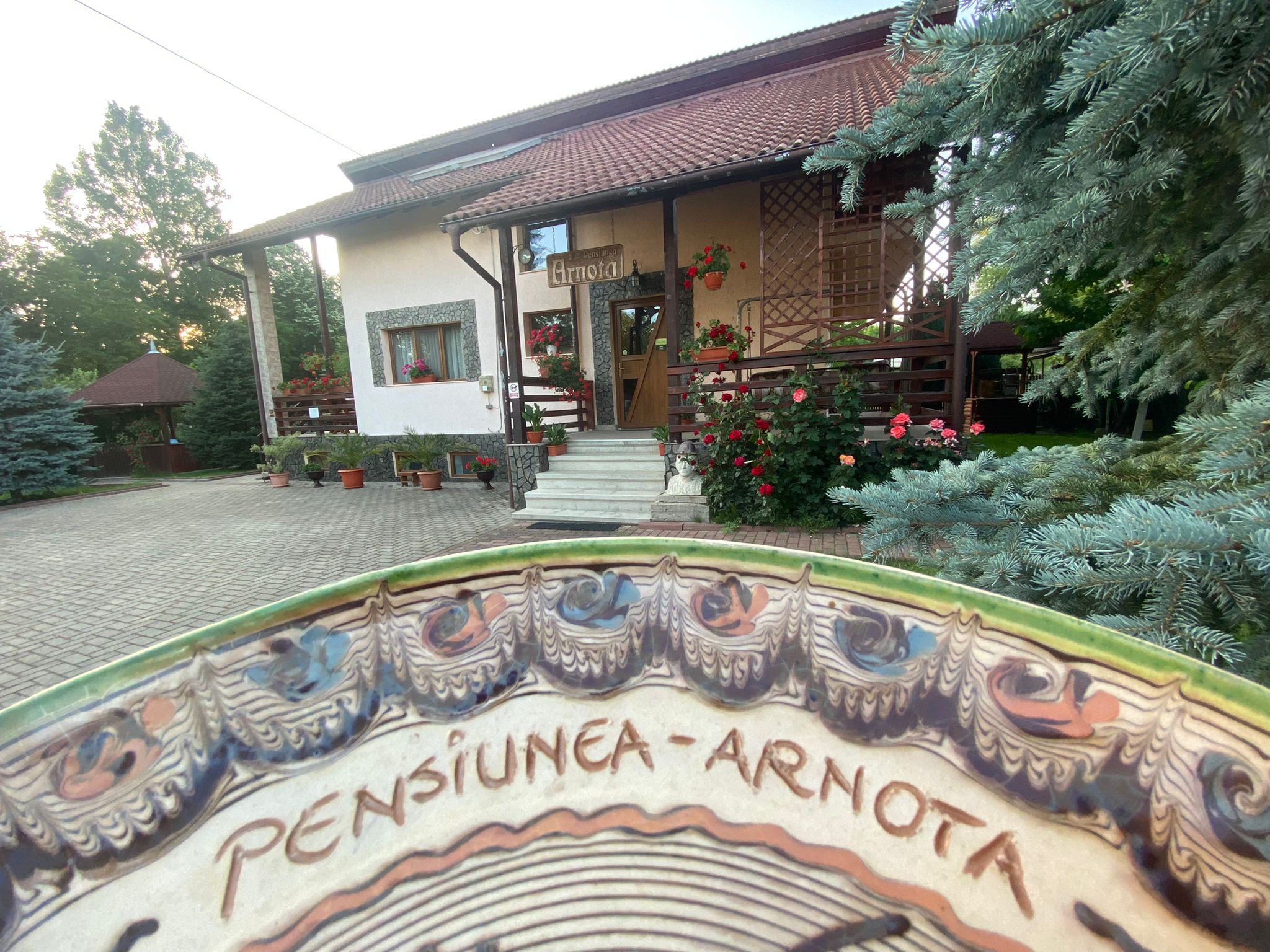 ba07a65e-57aa-4c3f-82f8-aacc2e79baca