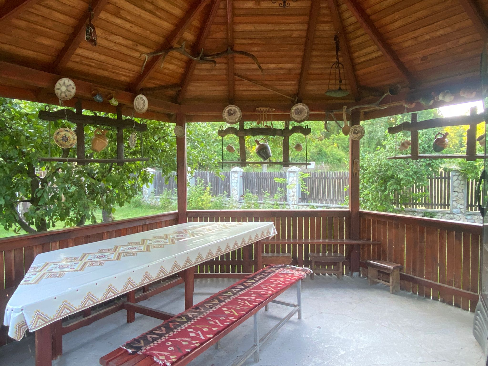 e5ef2612-45f3-4cfb-8ad0-1653554b94f2